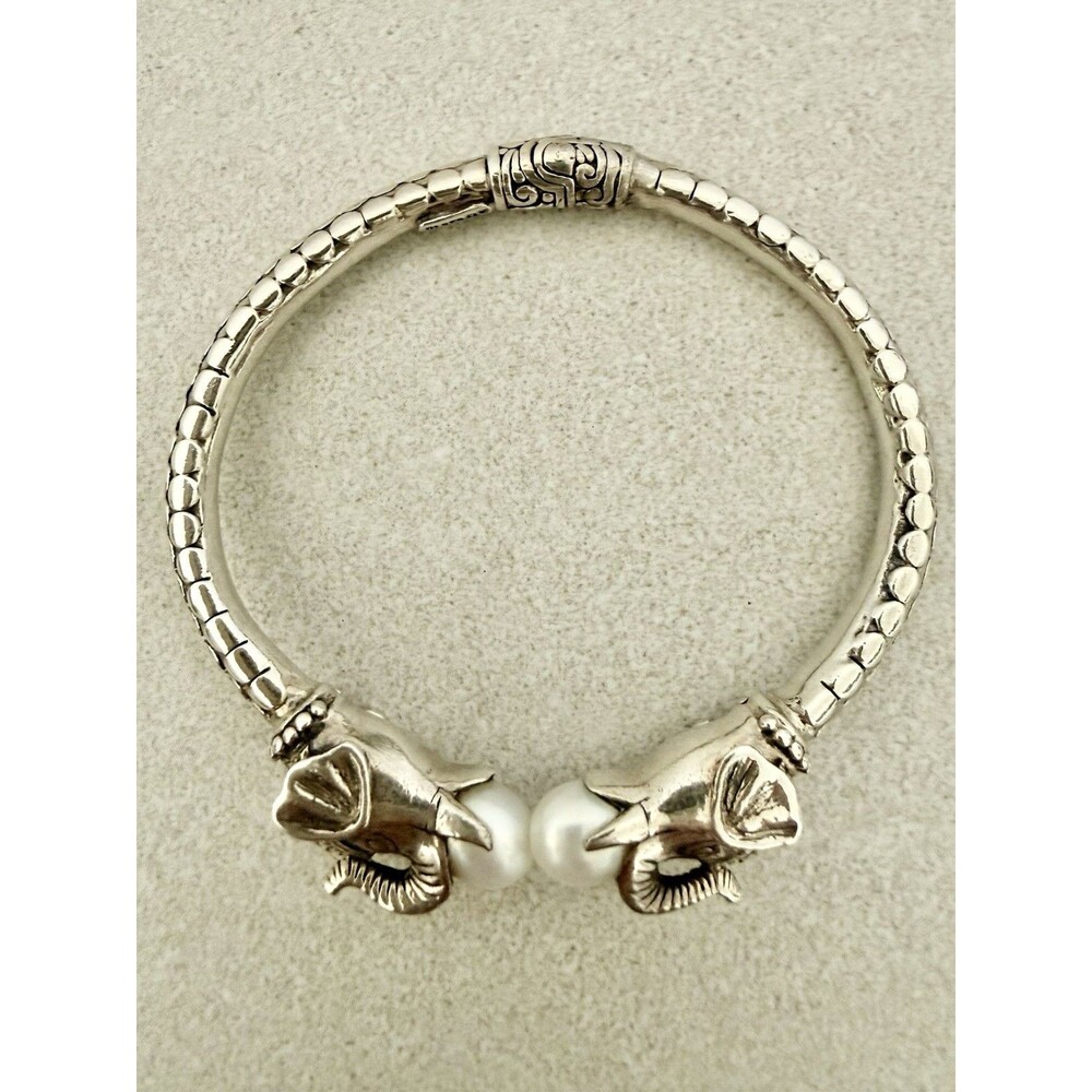 Vintage 925 Sterling Silver Elephant Pearl Bangle Bracelet ATI 23.5g